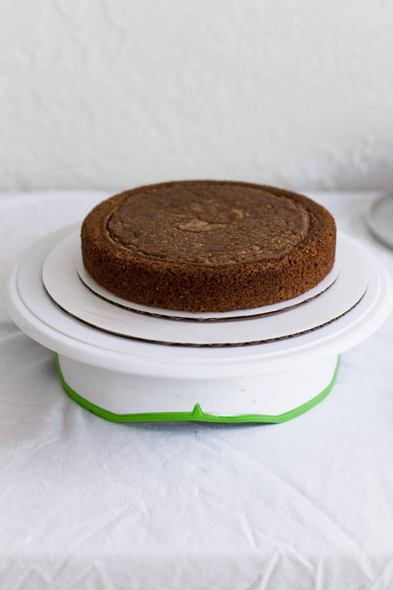 How to Bake & Stack a Two Tier Cake Frosting and Fettuccine