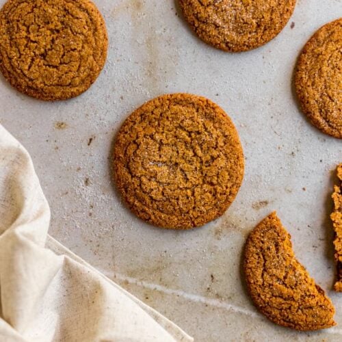 thin crispy ginger snap cookies