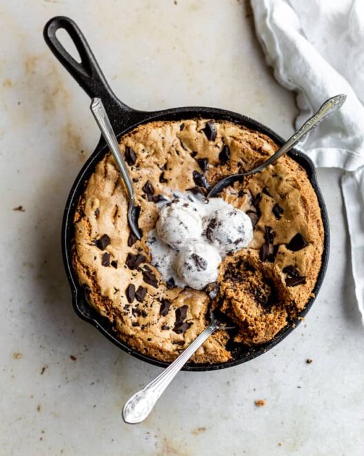 20 Minute Fudgy Chocolate Brownie Cookies Frosting and Fettuccine