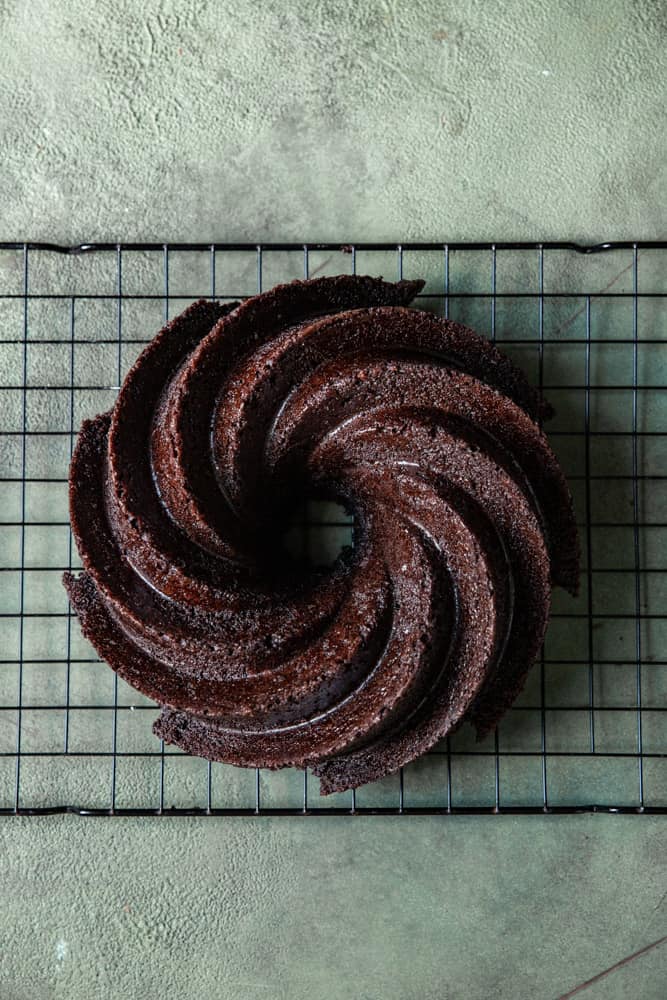 How to Keep a Bundt Cake From Sticking to the Pan