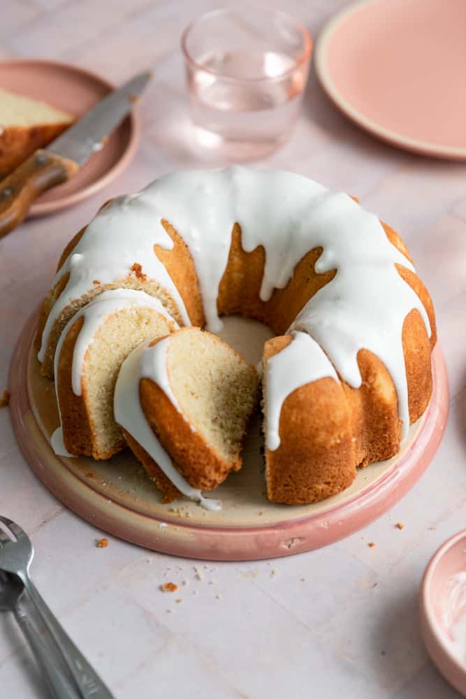 Mini Classic Vanilla Bundt Cakes - Recipes