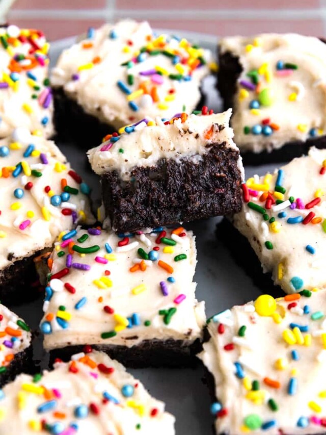 Birthday Brownies with Vanilla Frosting Frosting & Fettuccine