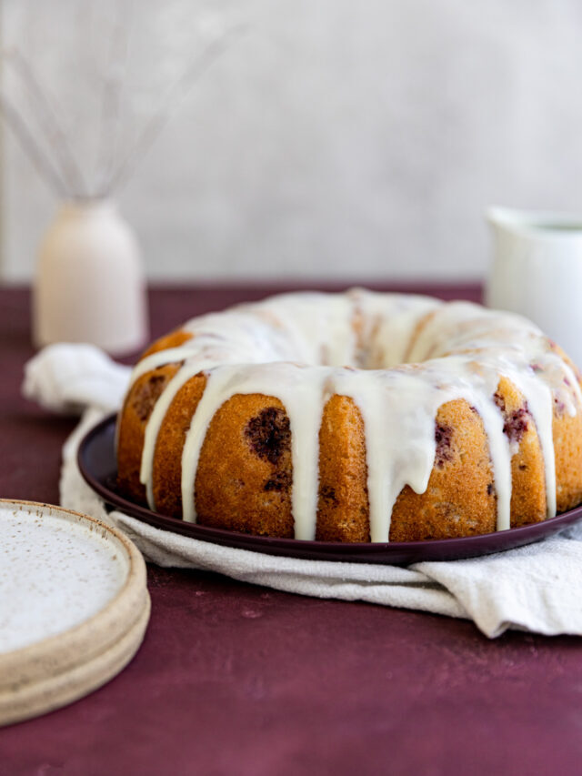 Simple Homemade White Chocolate Glaze