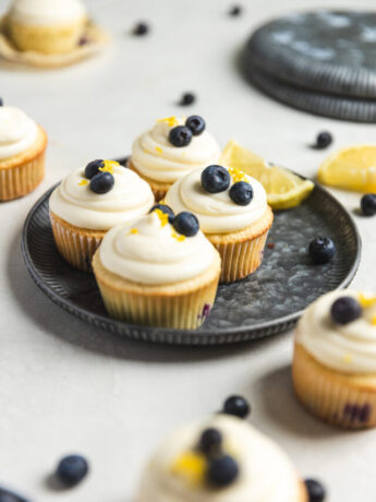 cropped-Lemon-Blueberry-Cupcakes-12.jpg